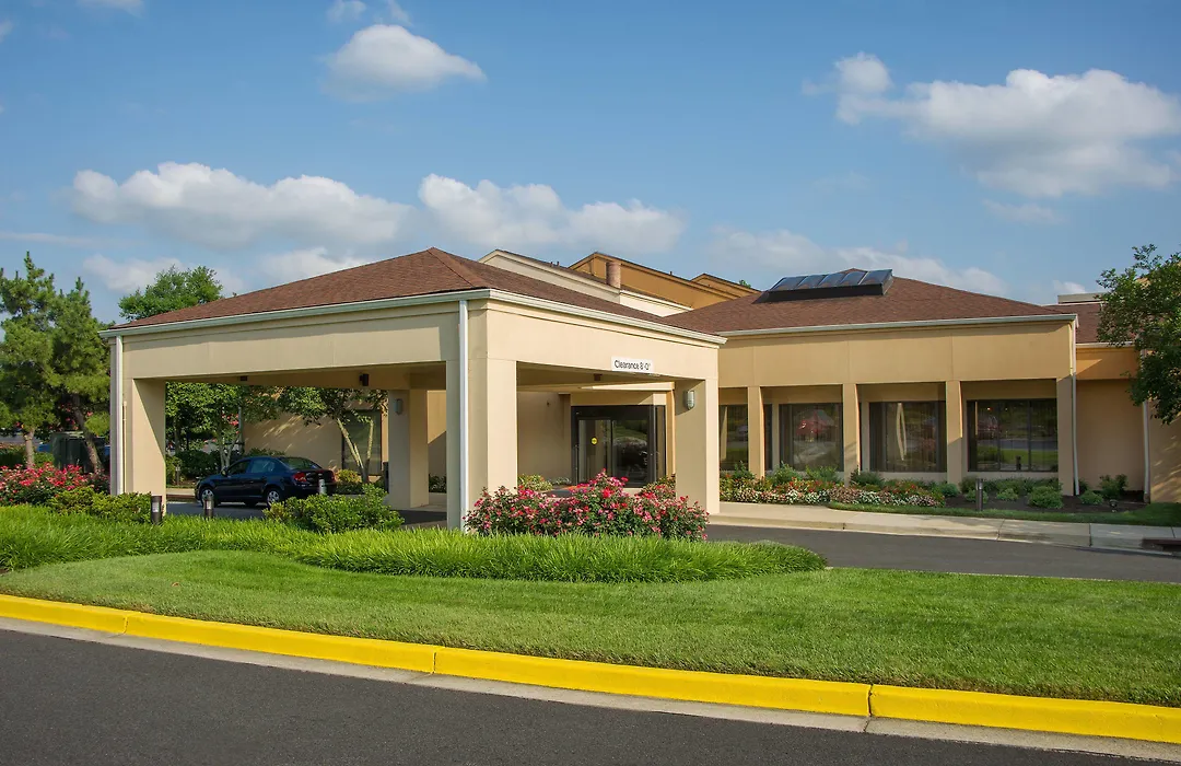 Courtyard By Marriott Annapolis-1