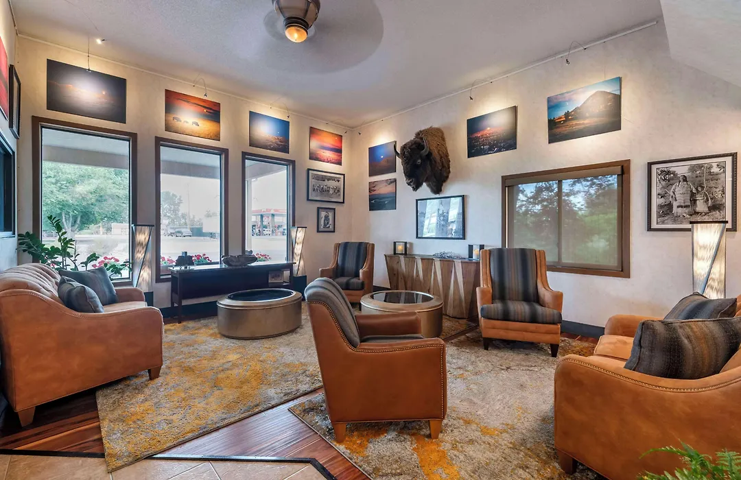 Surestay Plus Hotel By Best Western Buffalo-1