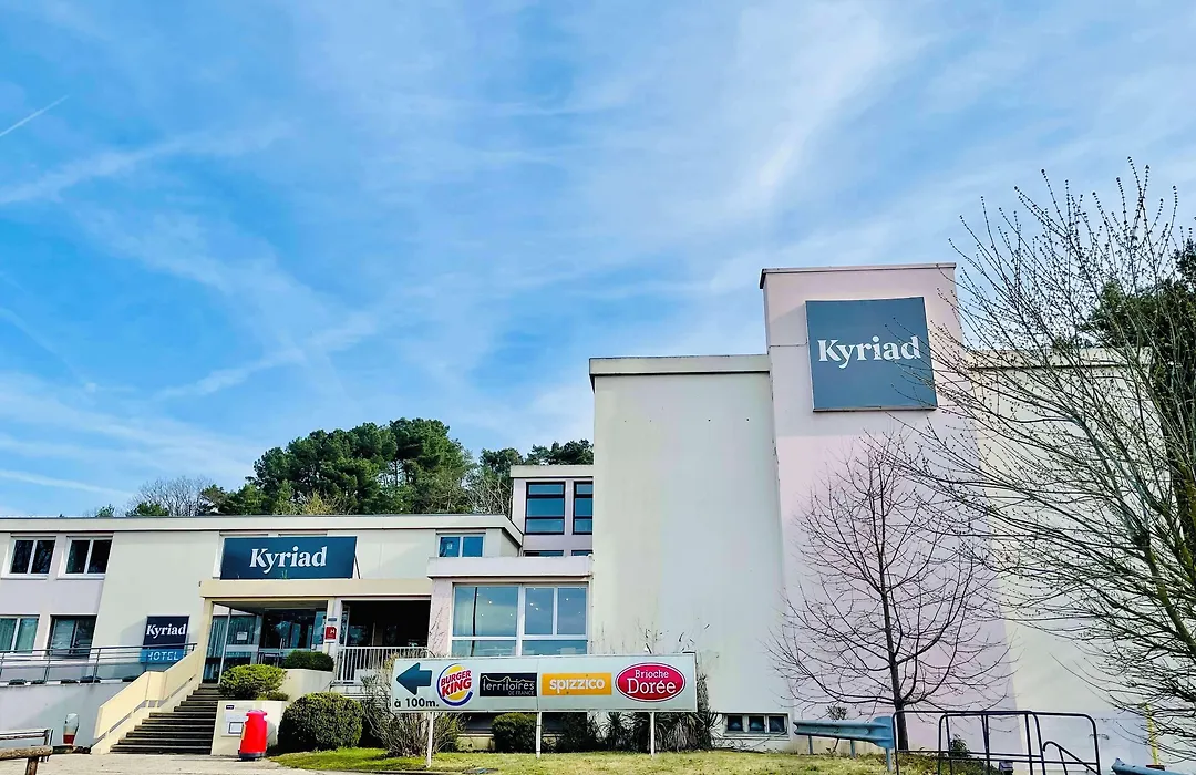 Kyriad Nemours-1