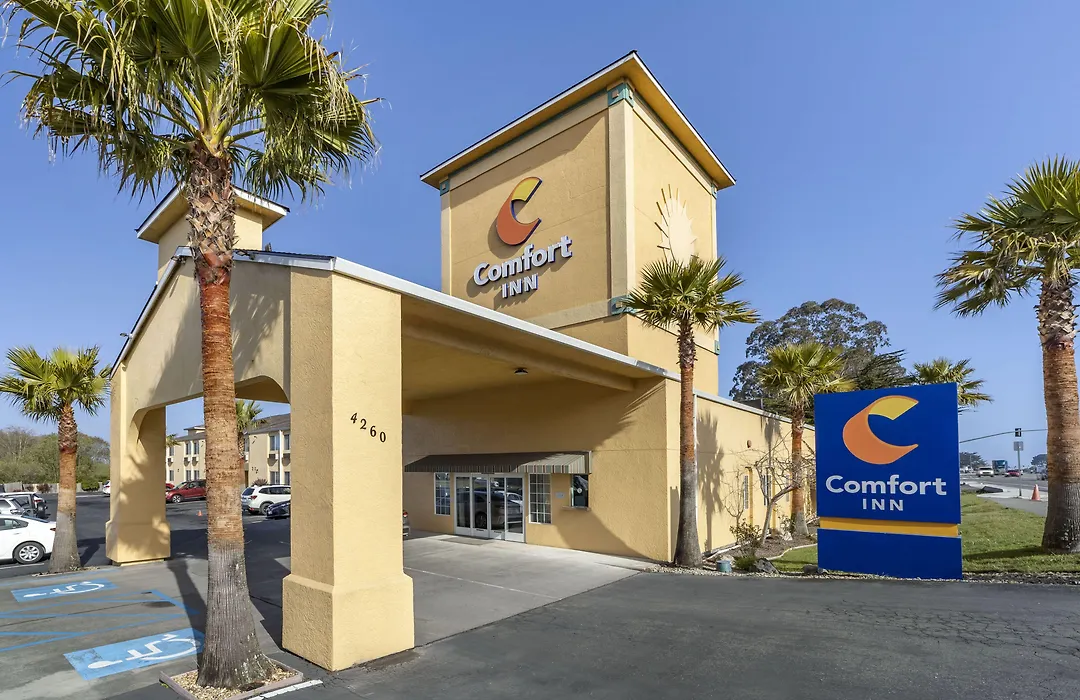 Comfort Inn Humboldt Bay-1