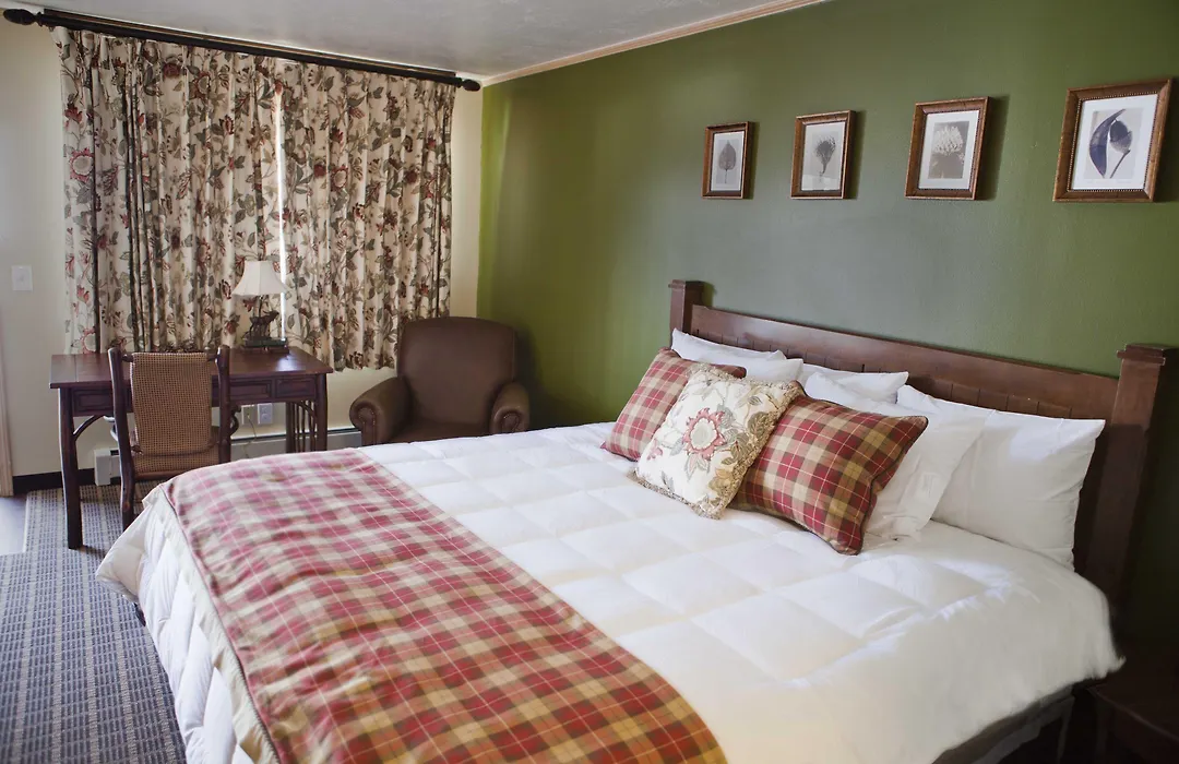 The Inn At Tomichi Village-1