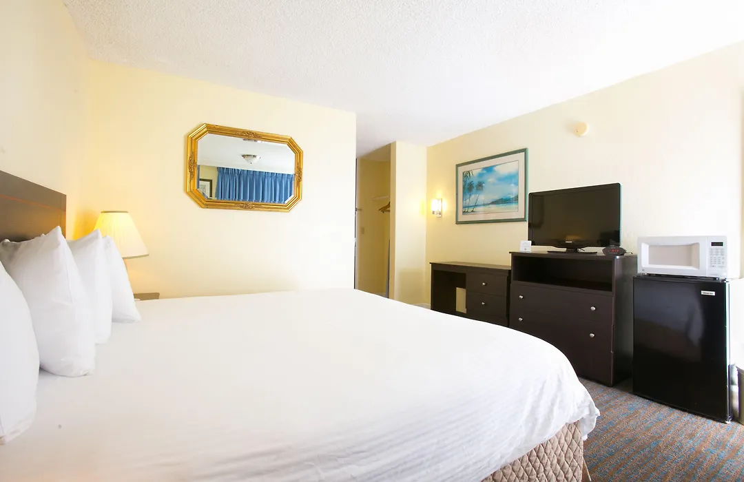The Hollywood Gateway Inn-1