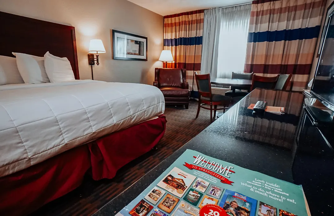 Lamplighter Inn And Suites - North-1