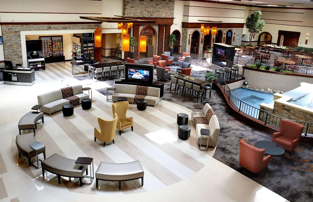 Doubletree By Hilton Dearborn-1