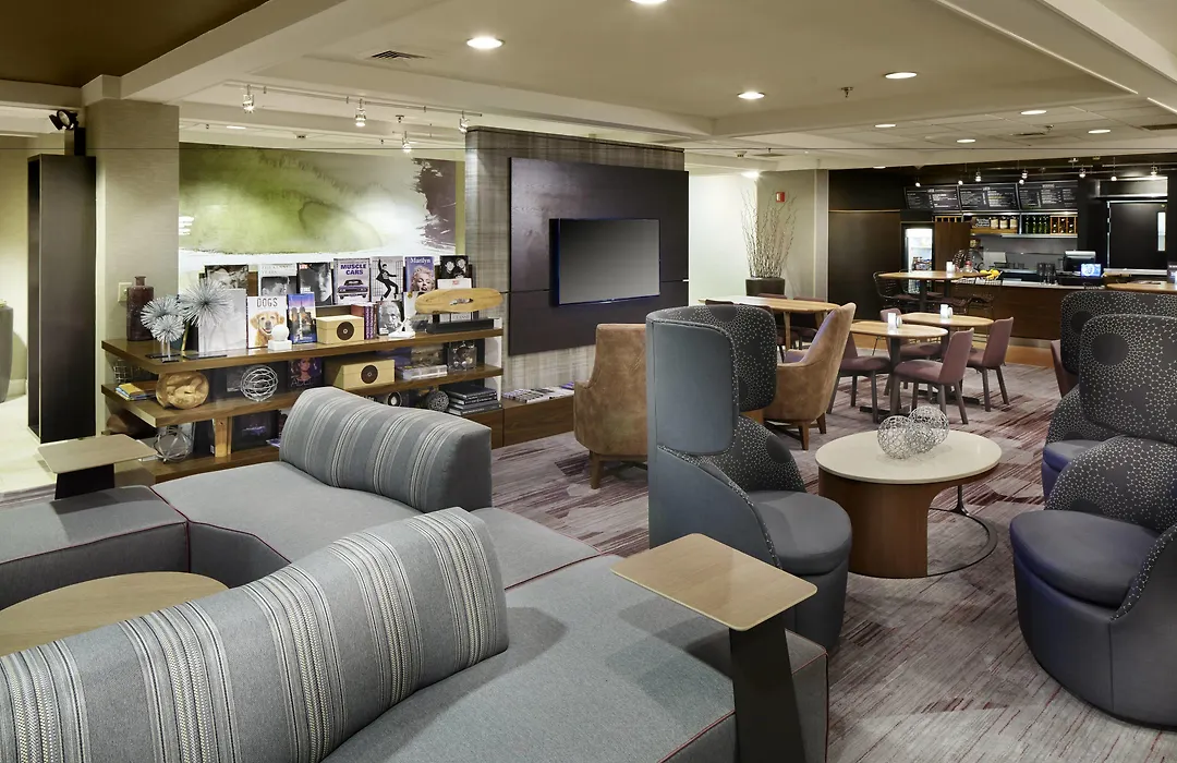 Courtyard By Marriott State College-1