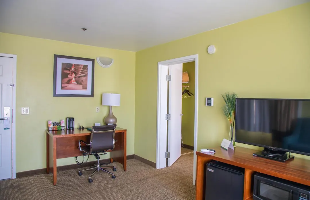 Quality Inn Merced Gateway To Yosemite-1