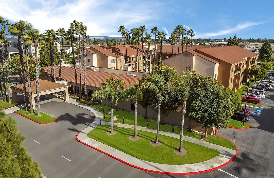 Sonesta Select Huntington Beach Fountain Valley-1
