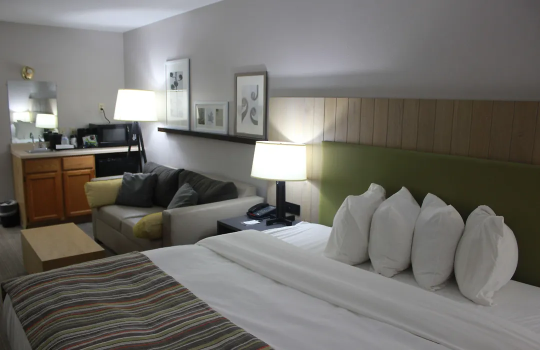 Country Inn & Suites By Radisson, Sparta, Wi-1