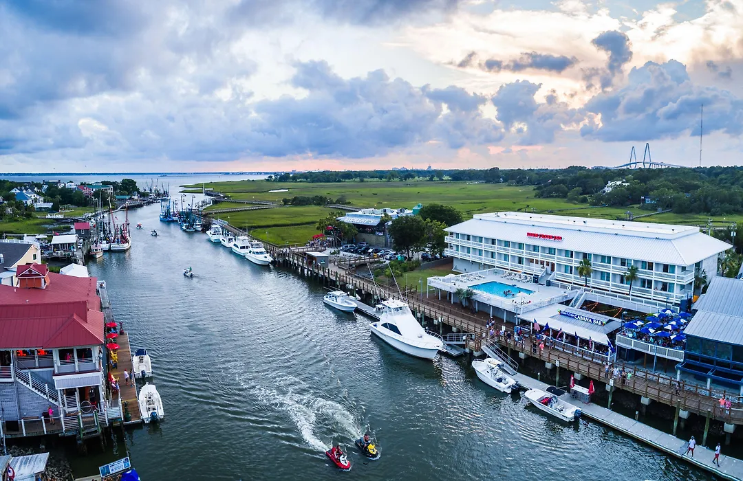 Shem Creek Inn-1