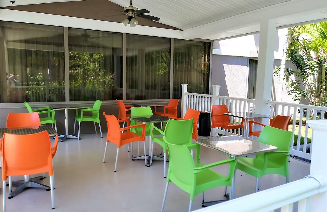 Quality Suites Fort Myers I-75-1