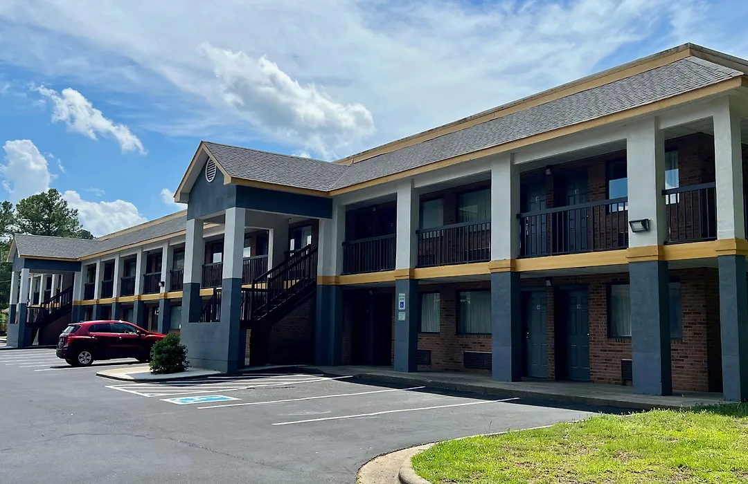 Red Roof Inn Sanford-1