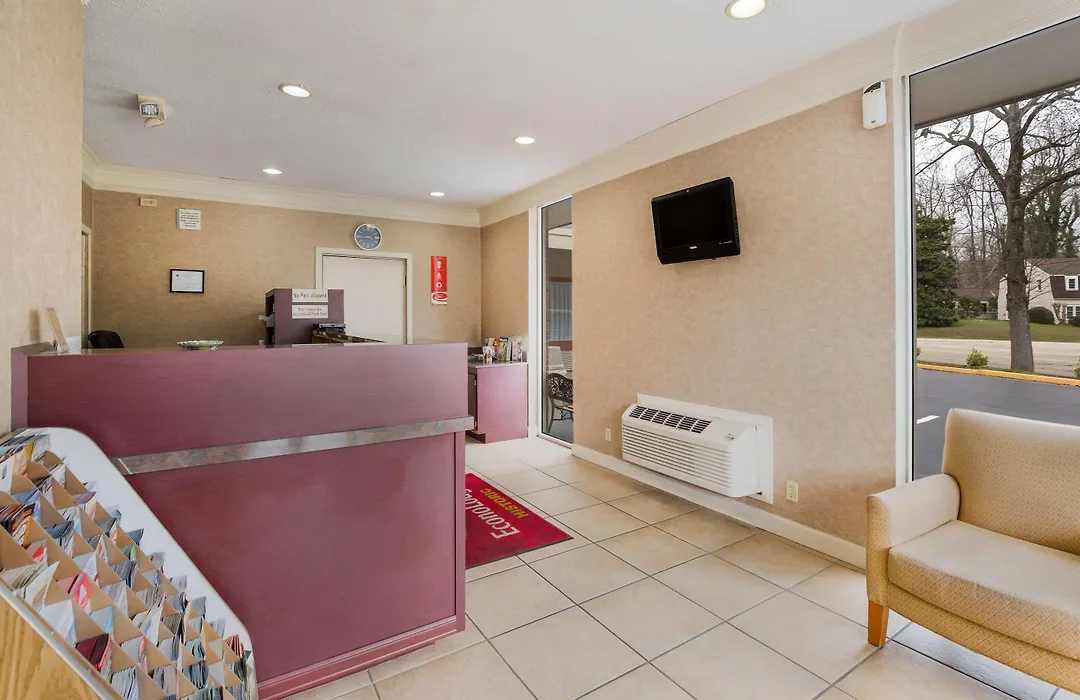 Econo Lodge Williamsburg Historic Area-1