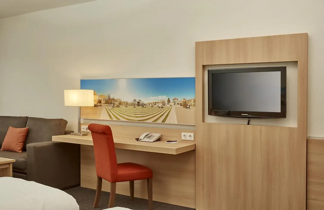 H+ Hotel Darmstadt-1