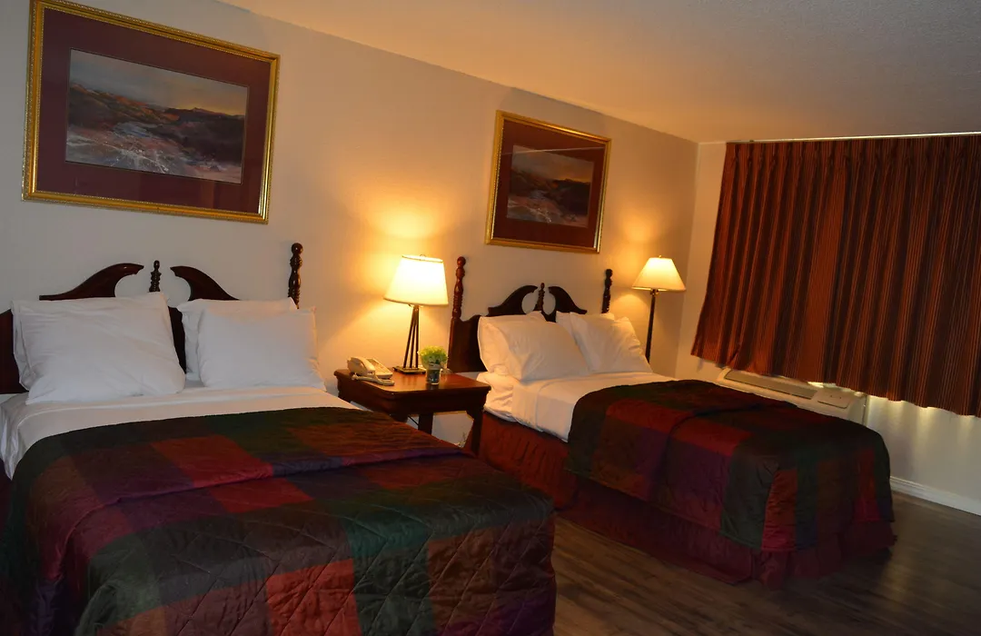 Travelodge By Wyndham Trinidad-1