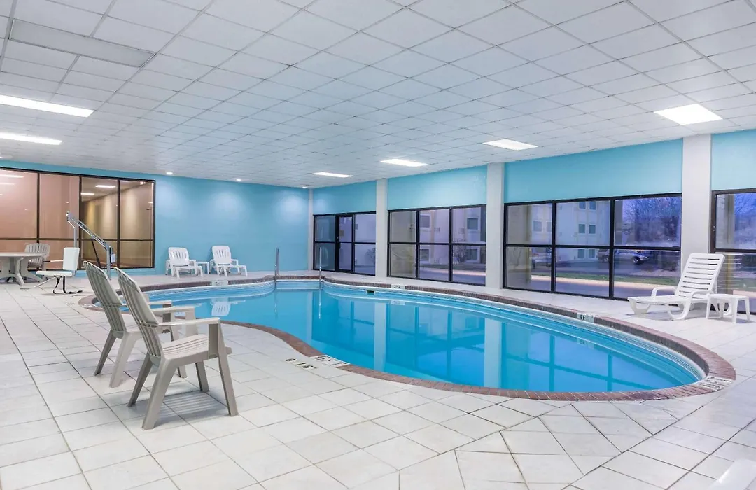 Baymont By Wyndham Kokomo-1