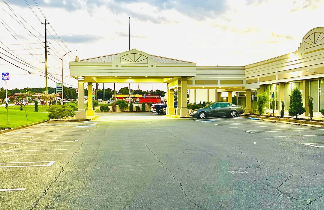 Quality Inn & Suites Mcdonough South I-75-1
