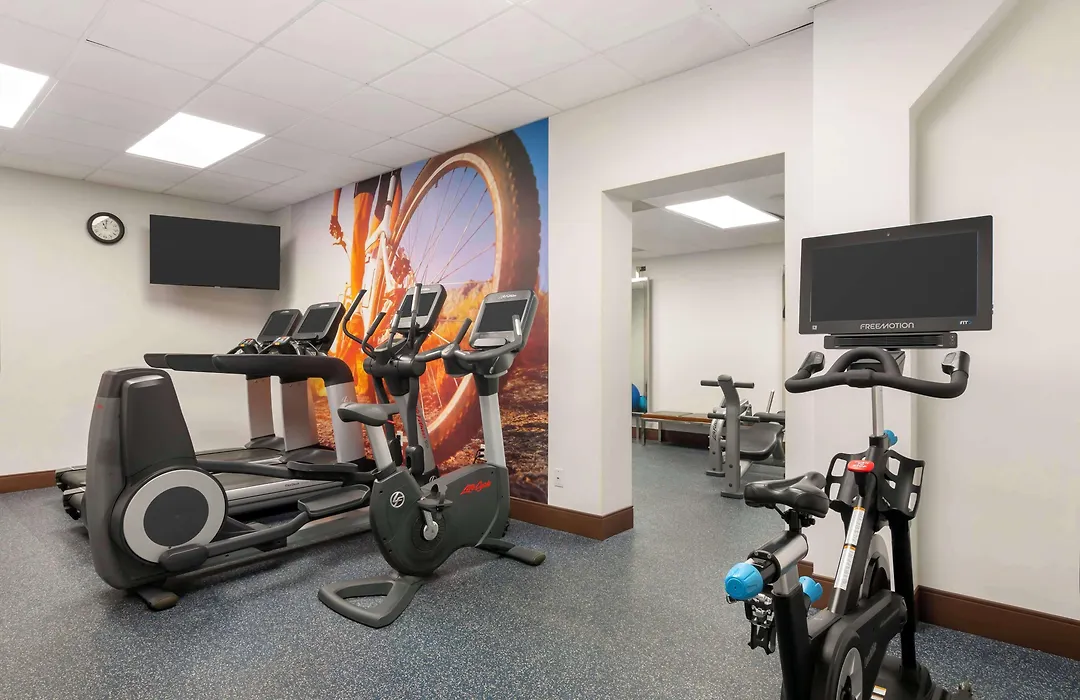 Best Western Plus Kansas City Sports Complex Hotel-1