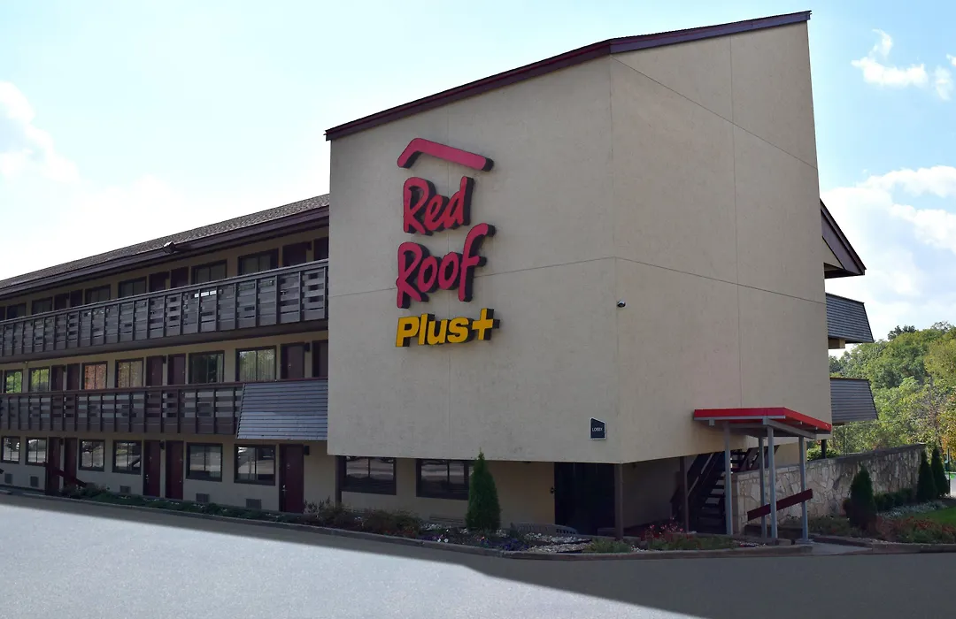 Red Roof Inn Plus+ Pittsburgh East - Monroeville-1