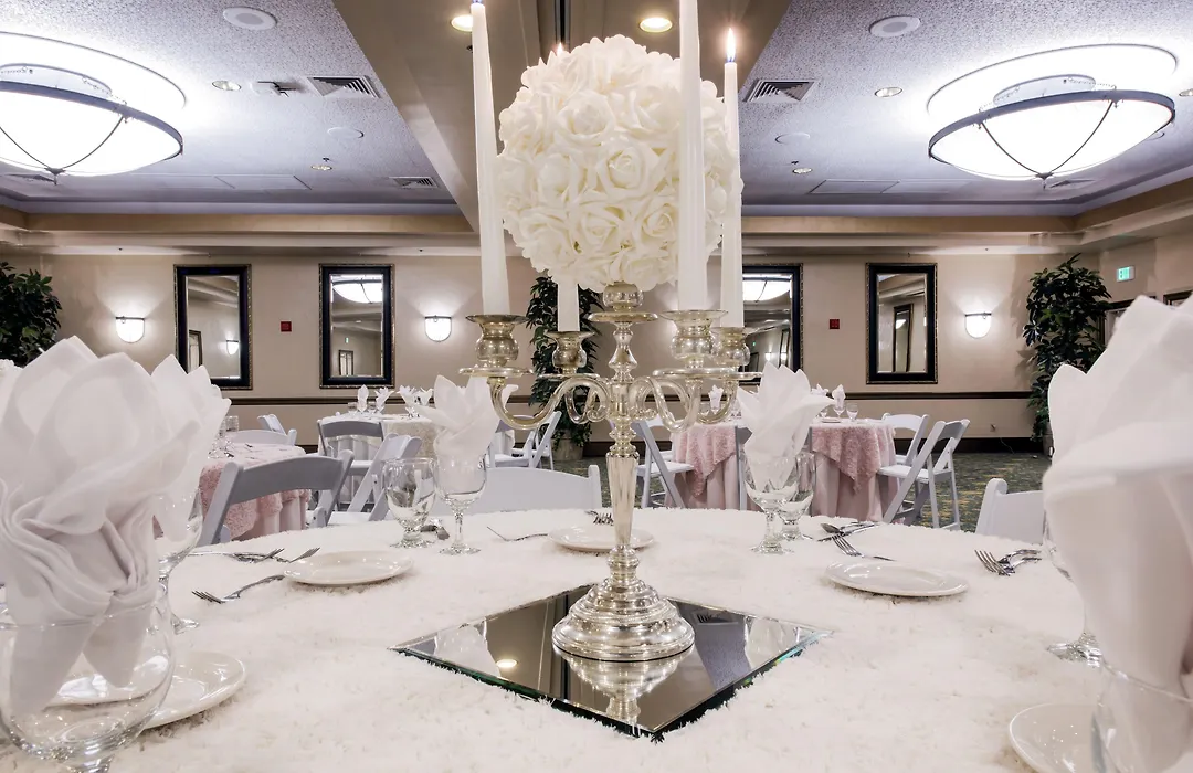 Grand Vista Hotel-1