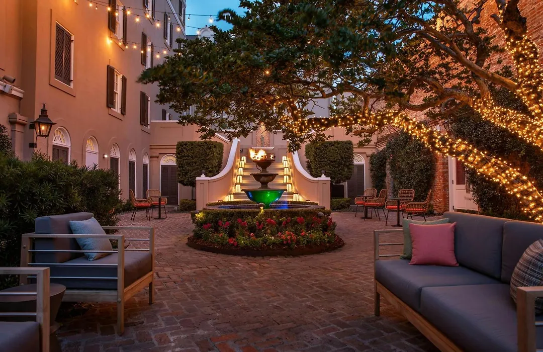Hotel De La Poste - French Quarter, A Renaissance Hotel-1
