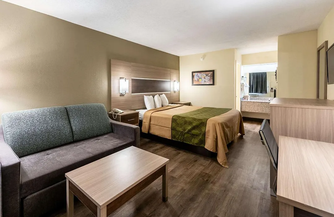 Econo Lodge Vicksburg-1