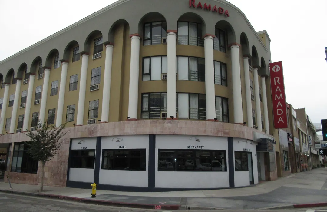 Ramada By Wyndham Los Angeles/Wilshire Center-1