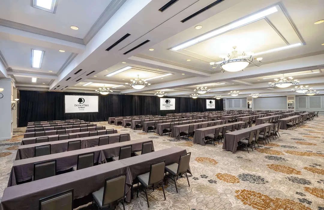 Doubletree By Hilton Austin-1