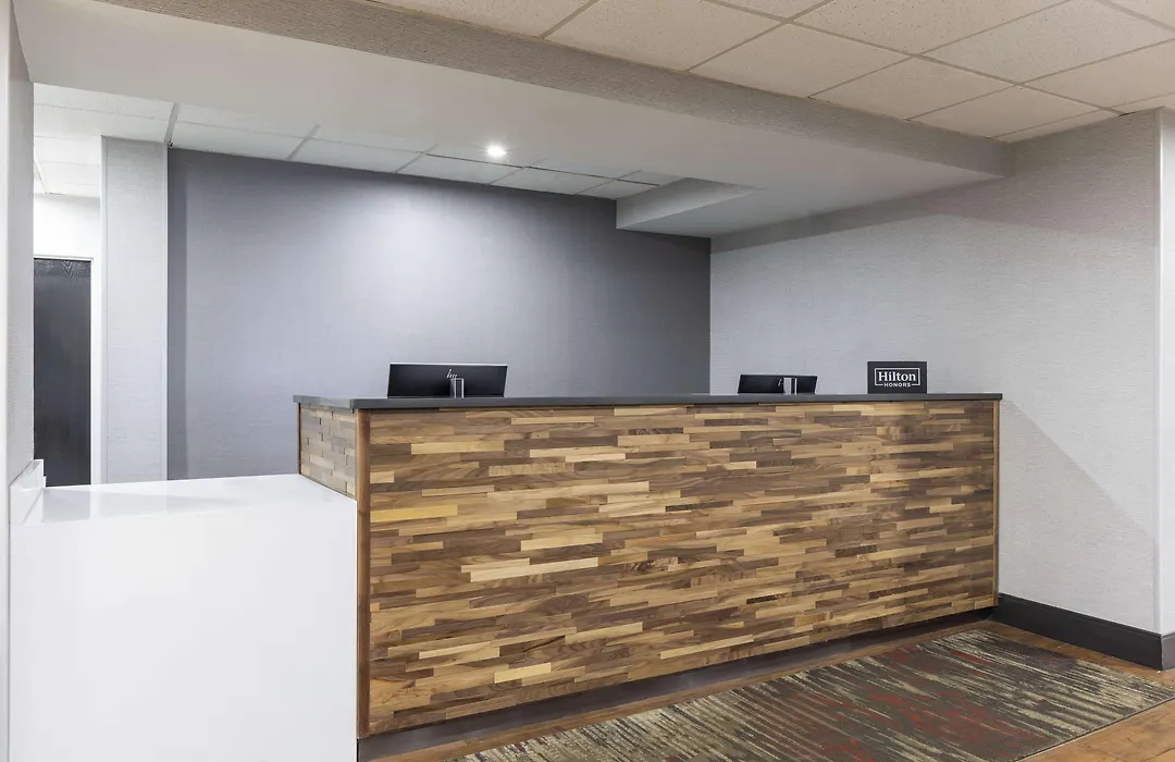 Hampton Inn Athens-1