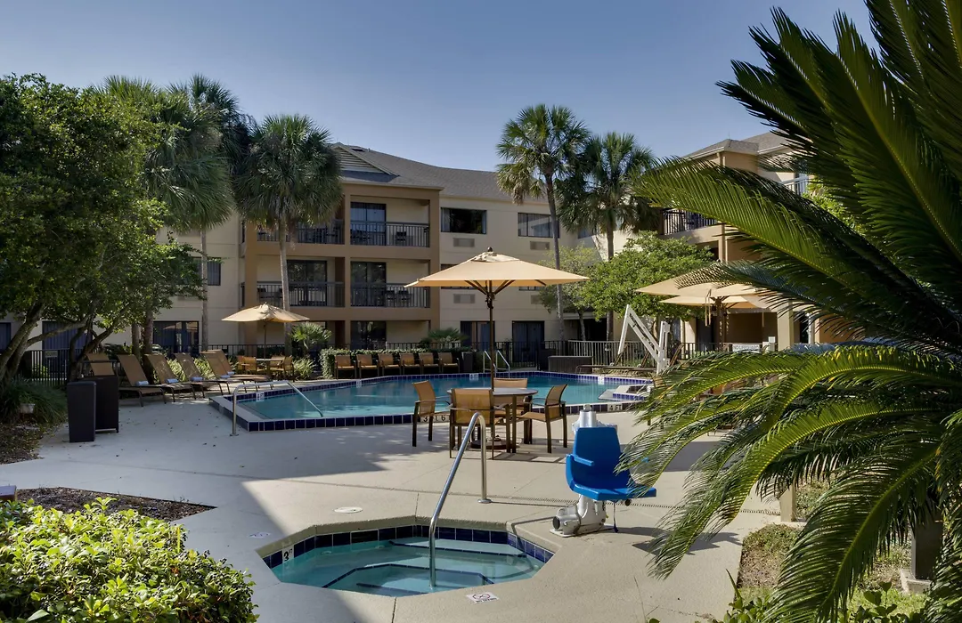 Courtyard By Marriott Ocala-1
