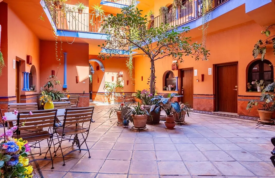 Patio de La Alameda-1