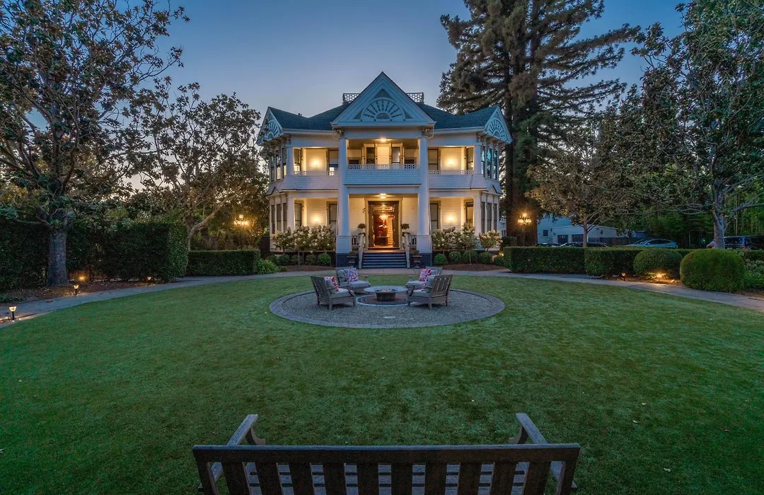 White House Napa-1