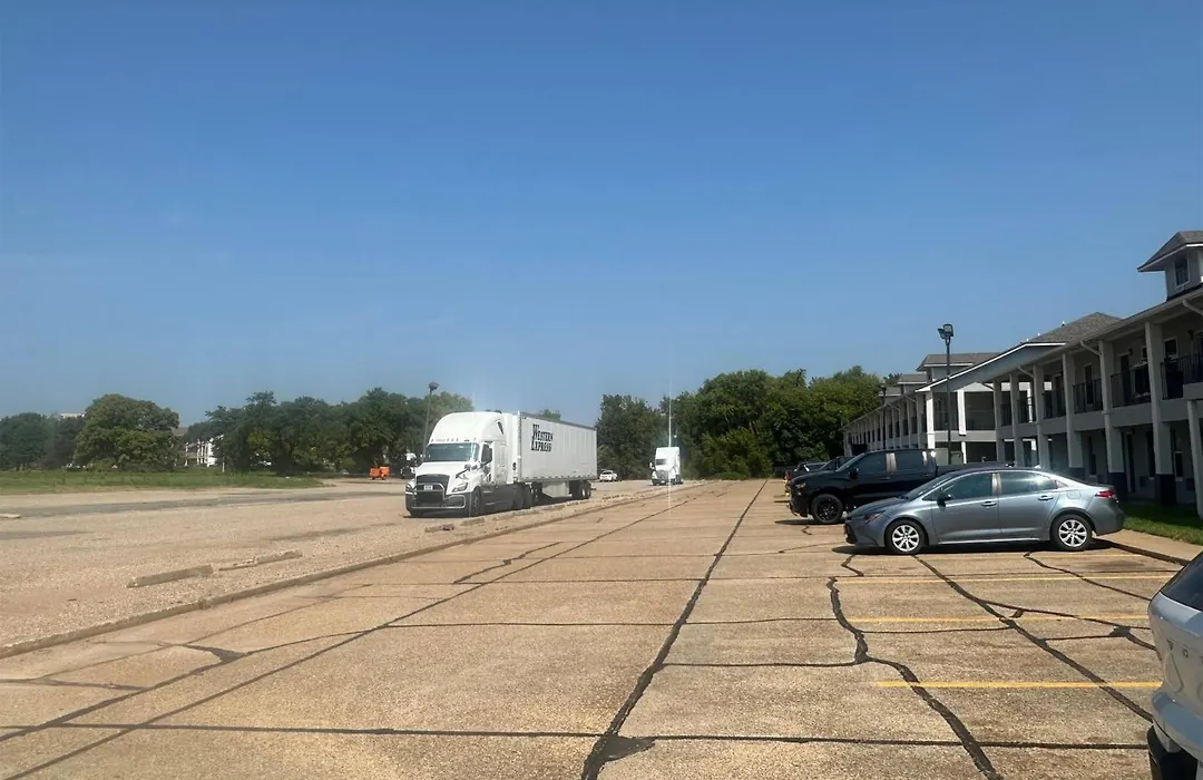 Super 8 By Wyndham Bossier City/Shreveport Area-1