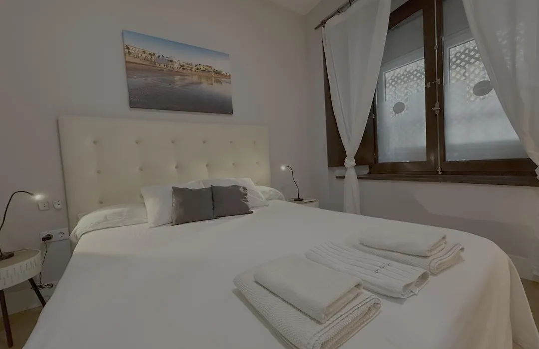 Apodaca Rooms-1