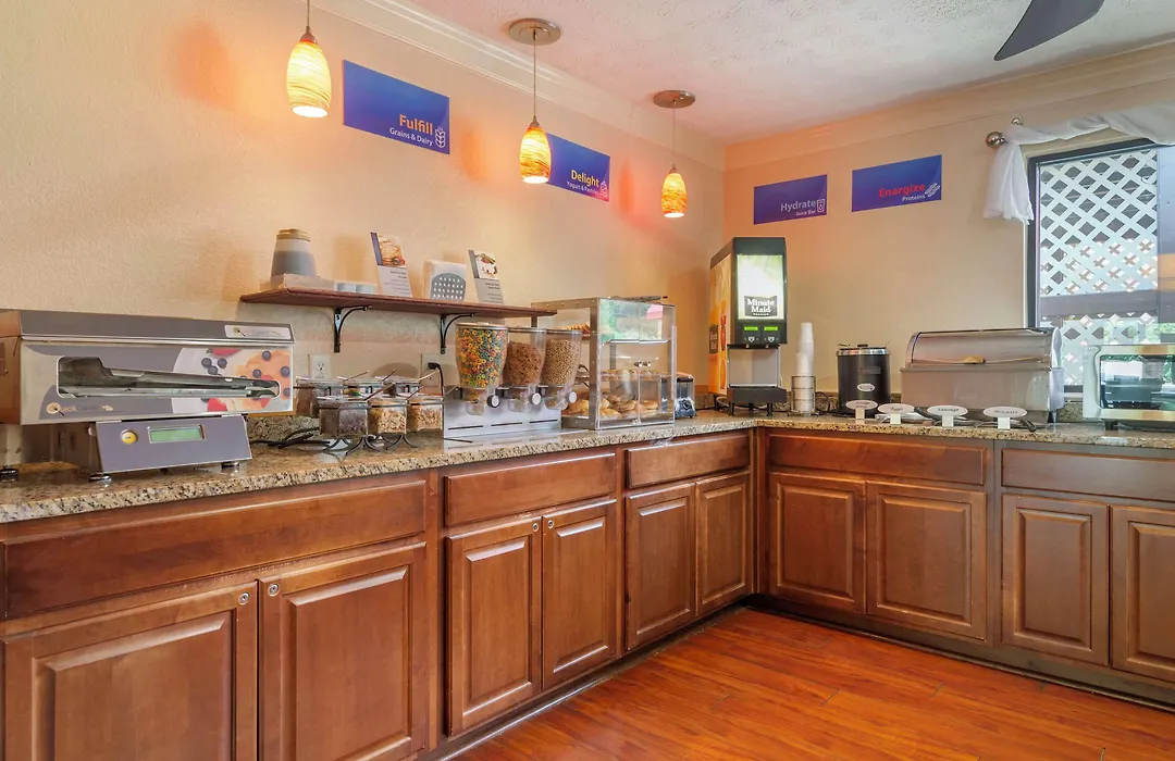 Best Western Auburn/Opelika Inn-1