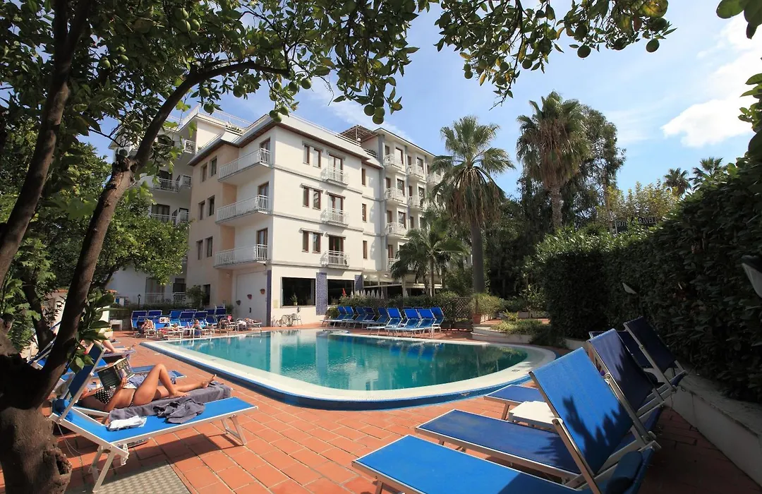 Hotel Caravel-1