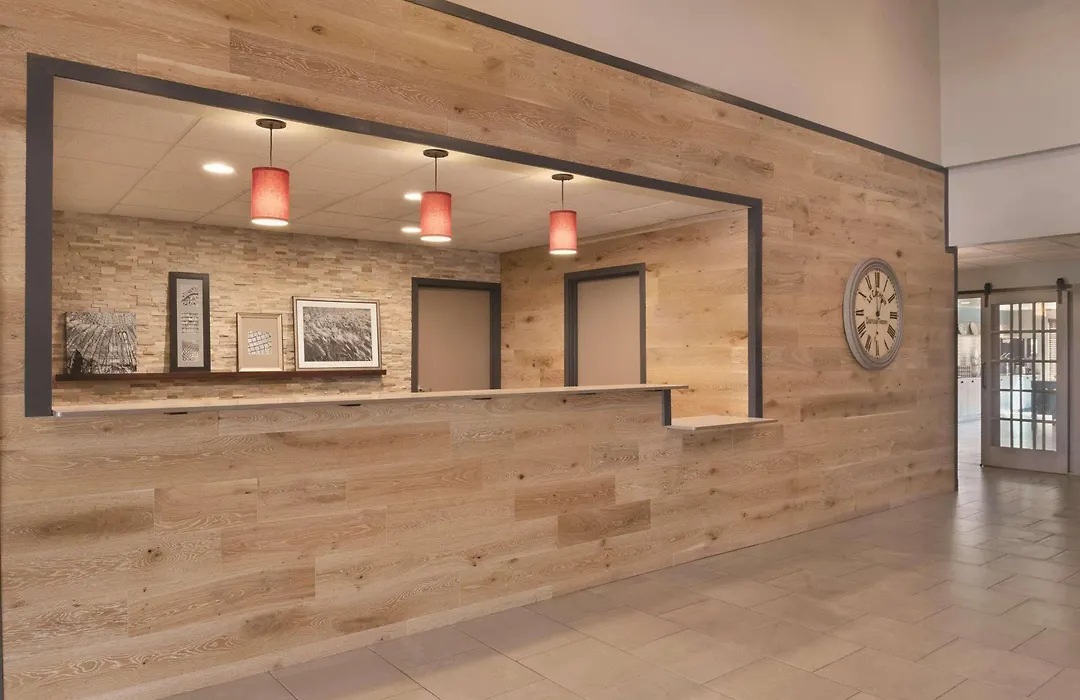 Country Inn & Suites By Radisson, Germantown, Wi-1