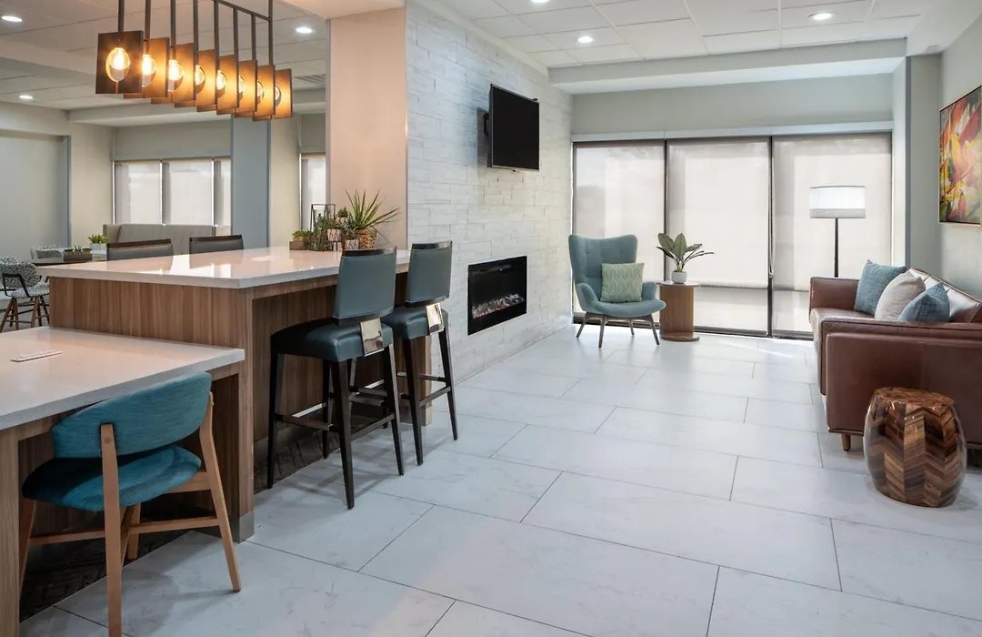 Four Points By Sheraton Alexandria-1