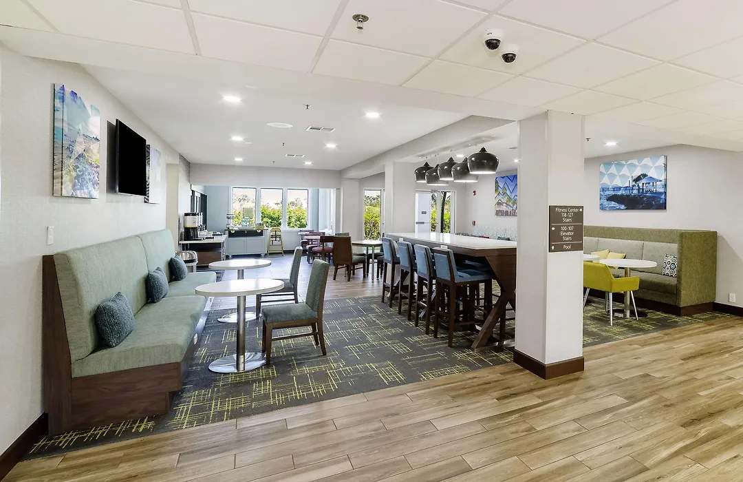 Hampton Inn Port Charlotte-1