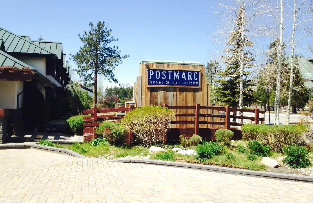 Postmarc Hotel And Spa Suites-1