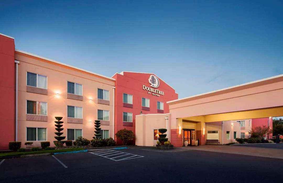 Doubletree By Hilton Vancouver-1
