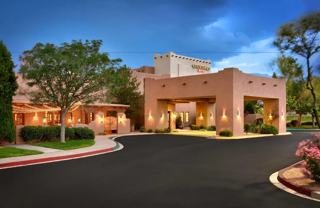 Courtyard By Marriott Albuquerque-1