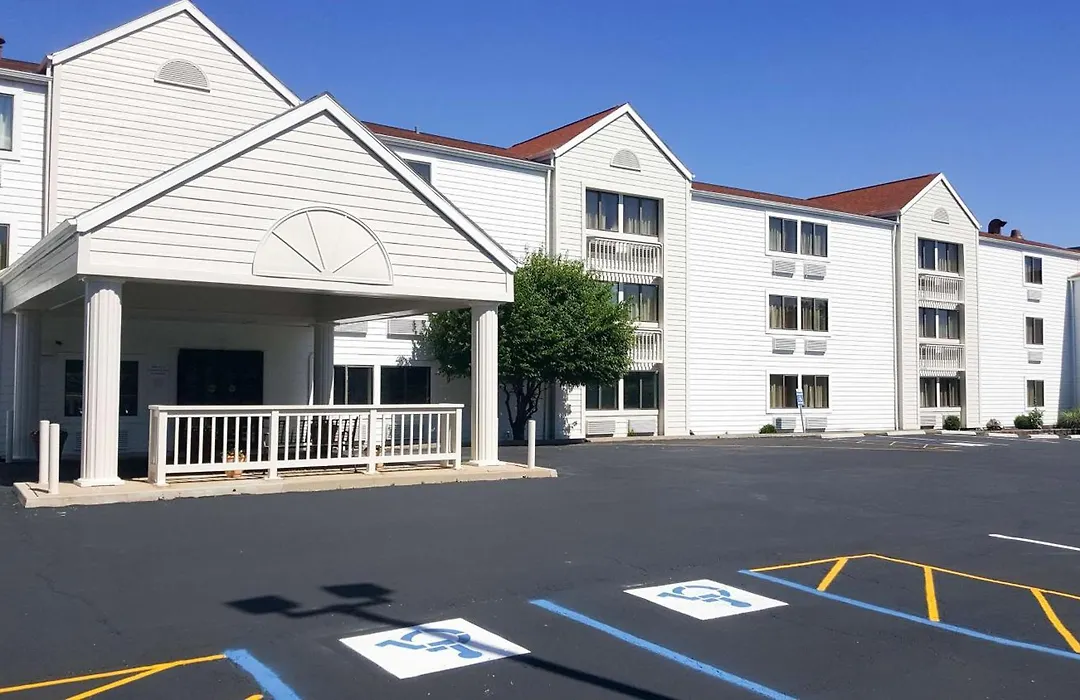 Motel 6-Maryland Heights, Mo-1