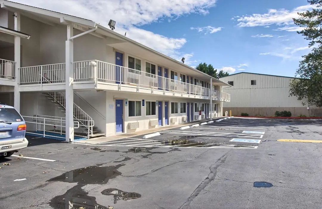 Motel 6-Everett, Wa - North-1