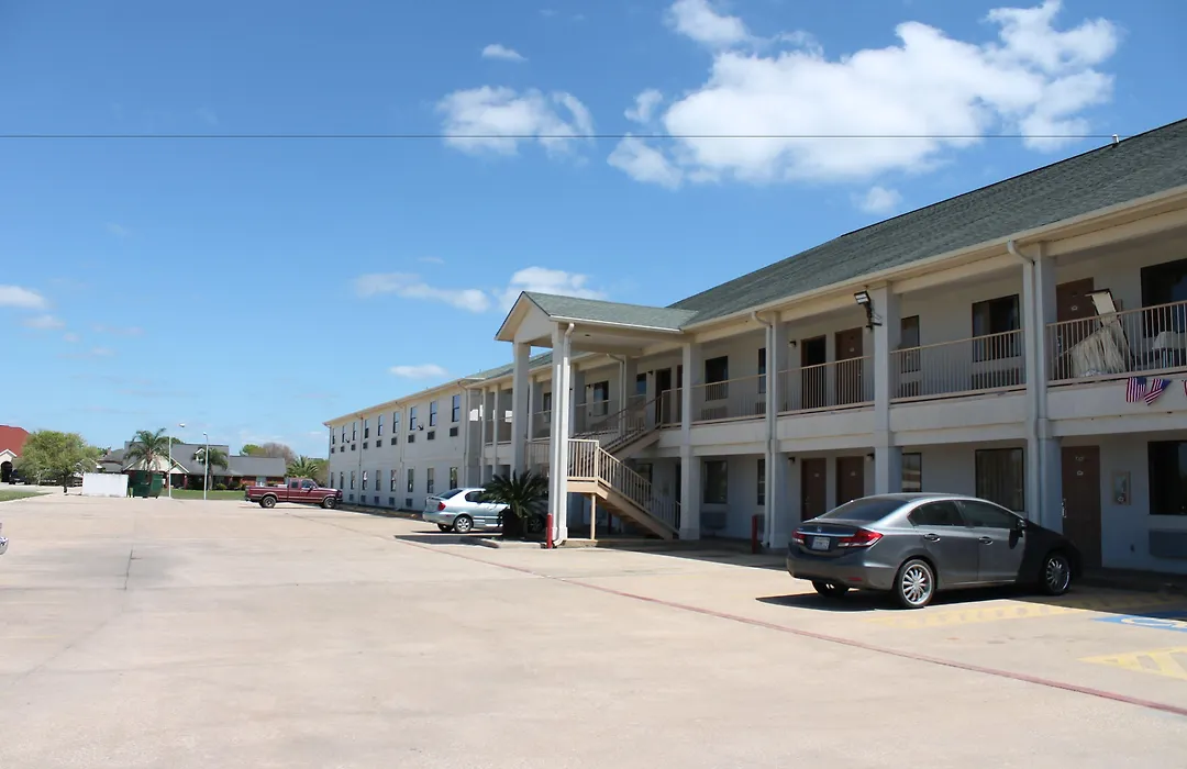 Quality Inn & Suites Port Arthur - Nederland-1