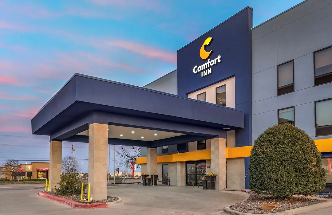 Comfort Inn - Weatherford-1