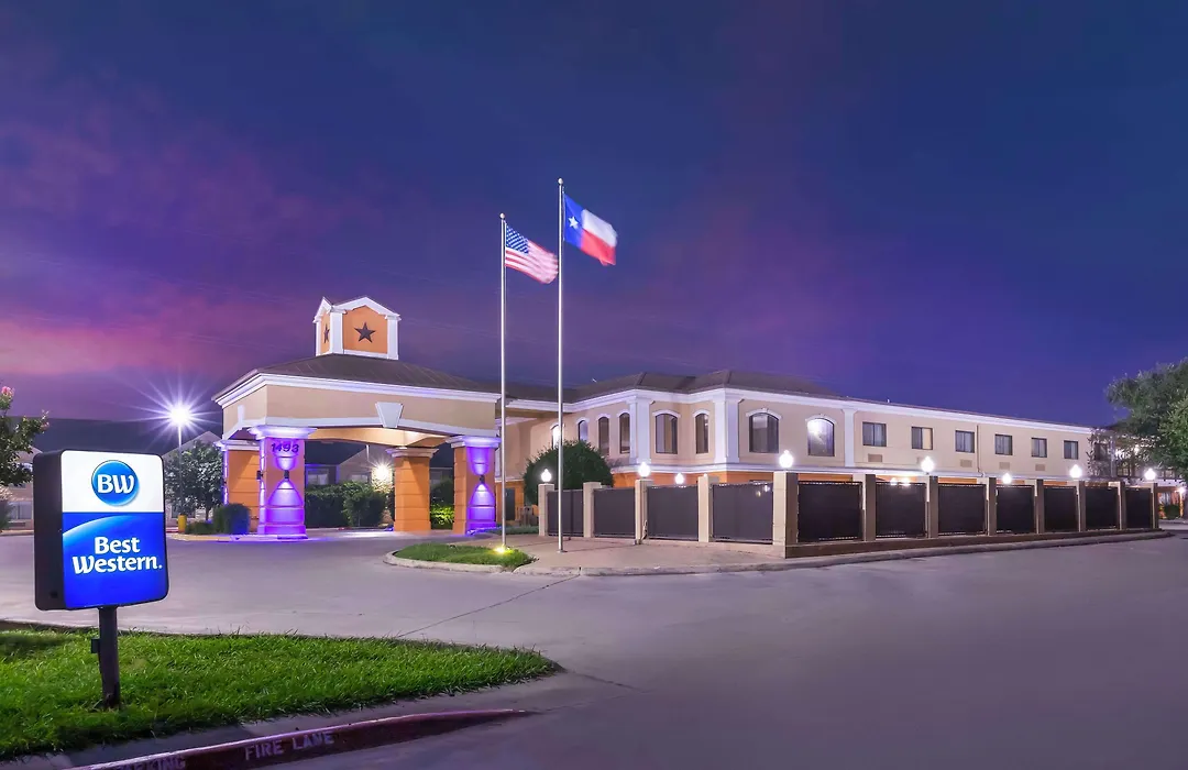 Best Western Inn & Suites New Braunfels-1