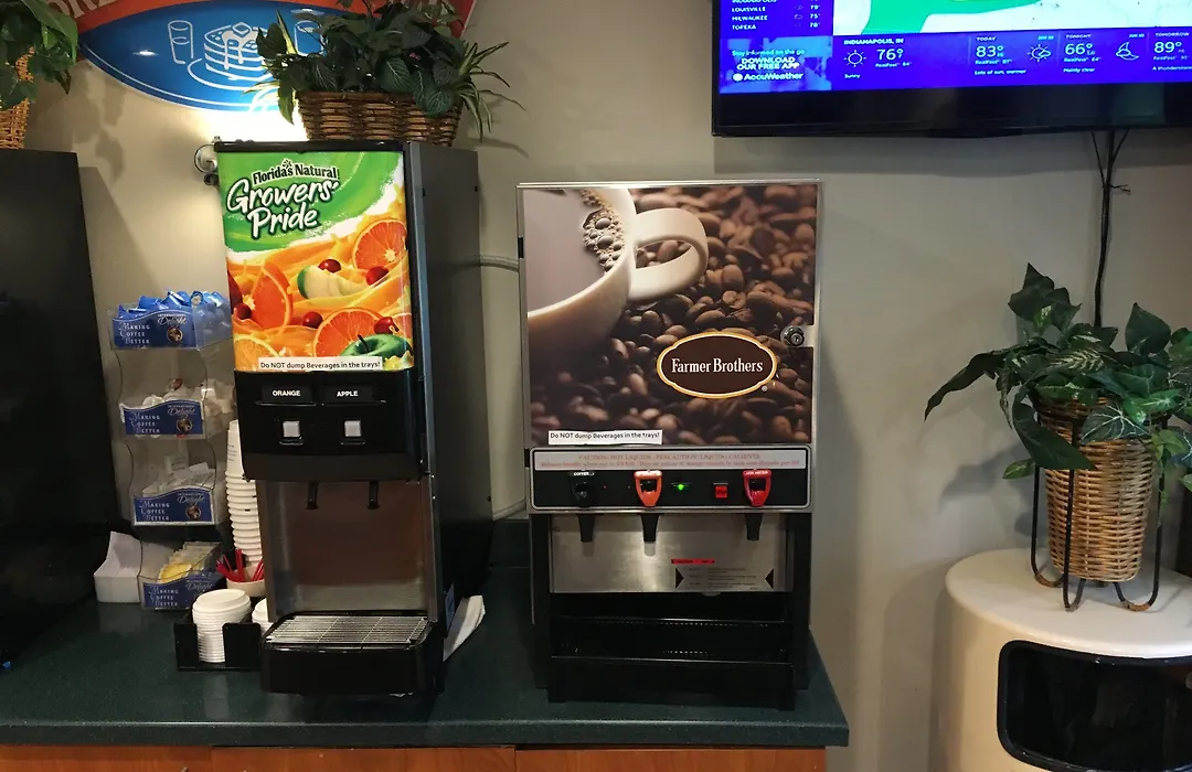 Baymont By Wyndham St. Joseph/Stevensville-1