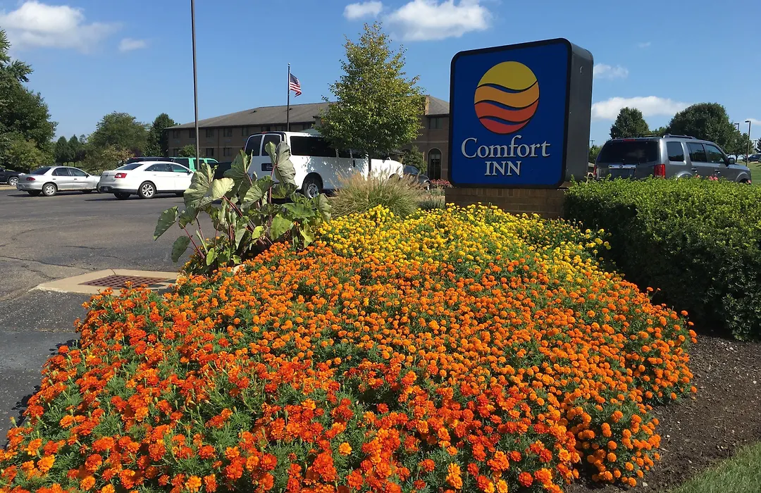 Comfort Inn Millersburg-1