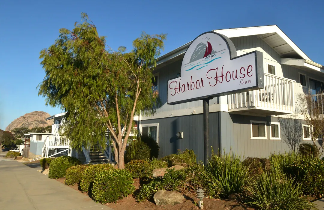 Harbor House Inn-1