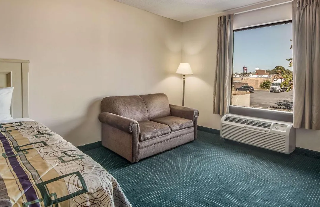 Rodeway Inn & Suites Dublin-1